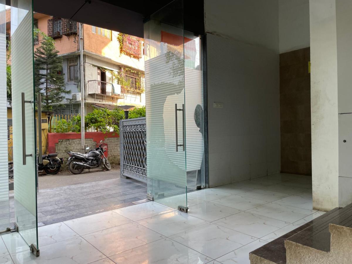 Osi Apartments Bandra West Mumbai Exterior photo